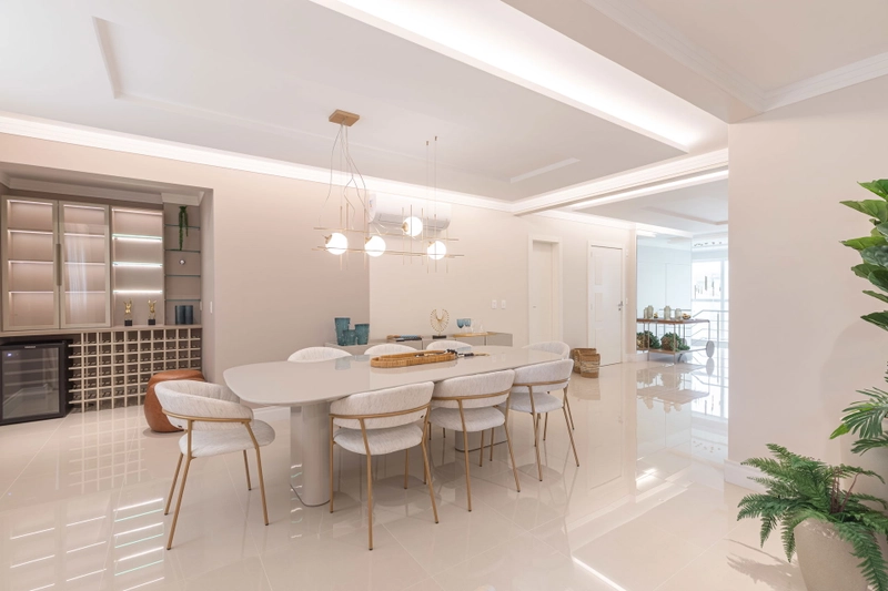 APARTAMENTO EM MEIA PRAIA: 18ª foto da galeria de imagens do imóvel
