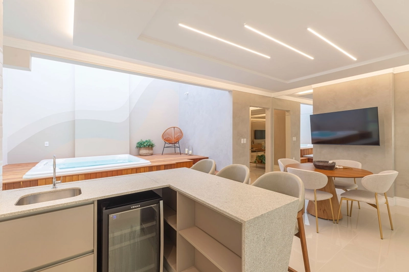 APARTAMENTO EM MEIA PRAIA: 8ª foto da galeria de imagens do imóvel