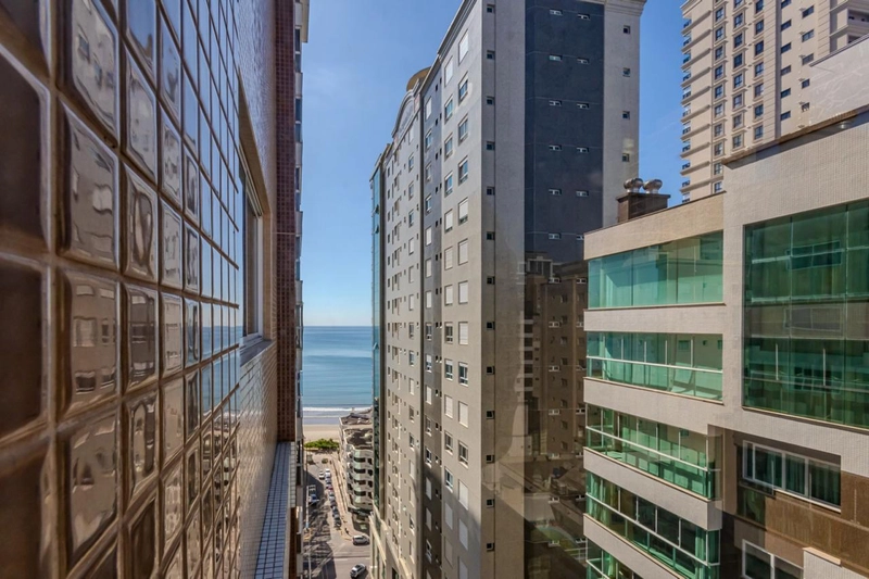 APARTAMENTO DE 4 SUÍTES EM MEIA PRAIA: 5ª foto da galeria de imagens do imóvel