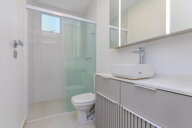 APARTAMENTO DE 4 SUÍTES EM MEIA PRAIA: 37ª foto da galeria de imagens do imóvel