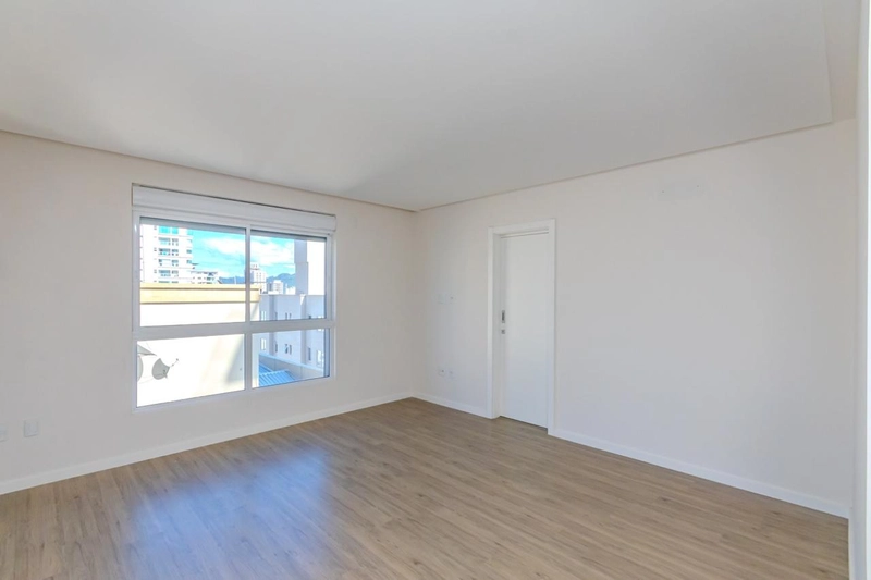 APARTAMENTO DE 4 SUÍTES EM MEIA PRAIA: 38ª foto da galeria de imagens do imóvel