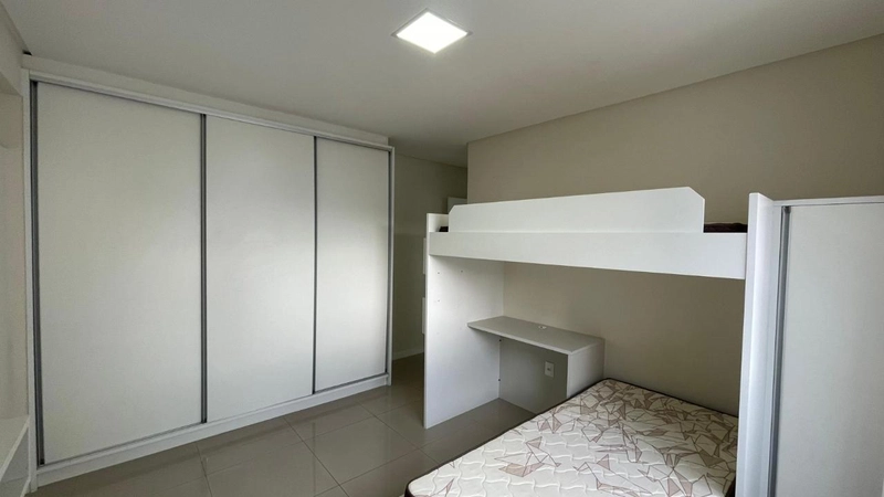 APARTAMENTO MOBILIADO EM MEIA PRAIA: 13ª foto da galeria de imagens do imóvel