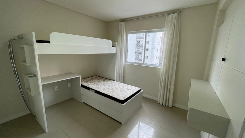 APARTAMENTO MOBILIADO EM MEIA PRAIA: 14ª foto da galeria de imagens do imóvel