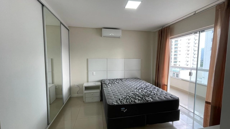 APARTAMENTO MOBILIADO EM MEIA PRAIA: 19ª foto da galeria de imagens do imóvel
