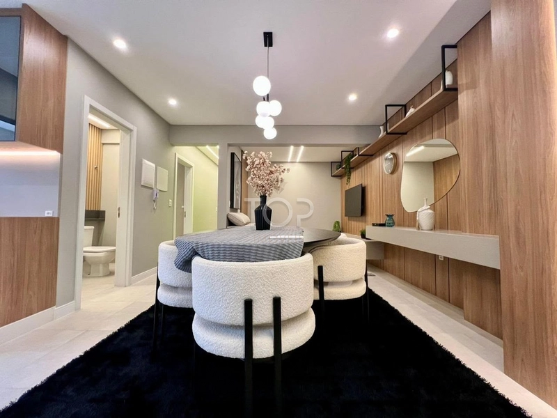 APARTAMENTO MOBILIADO EM MEIA PRAIA: 1ª foto da galeria de imagens do imóvel