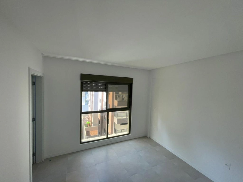 APARTAMENTO COM VISTA MAR EM MEIA PRAIA: 6ª foto da galeria de imagens do imóvel