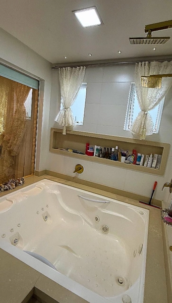 APARTAMENTO 4 SUÍTES EM MEIA PRAIA: 41ª foto da galeria de imagens do imóvel