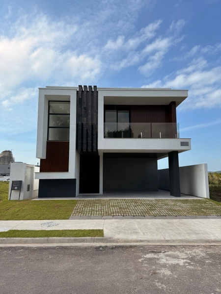 CASA NO VIVAPARK, PORTO BELO: 1ª foto da galeria de imagens do imóvel