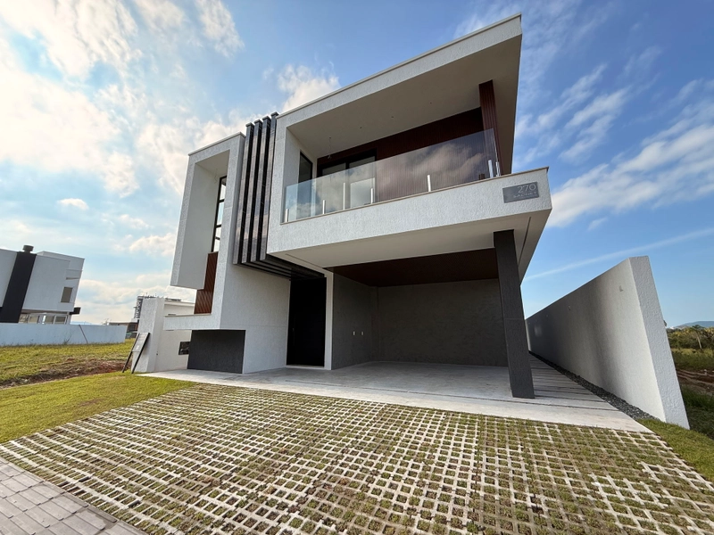 CASA NO VIVAPARK, PORTO BELO: 3ª foto da galeria de imagens do imóvel