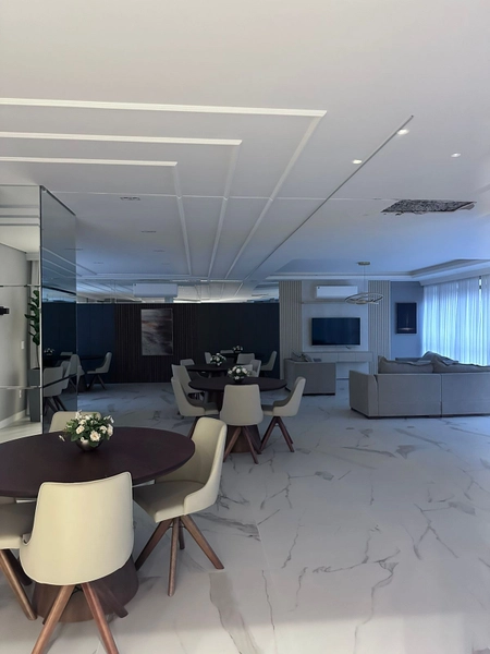 APARTAMENTO EM MEIA PRAIA: 31ª foto da galeria de imagens do imóvel
