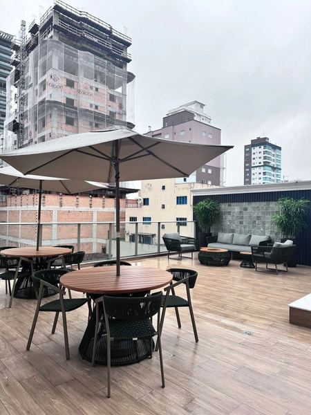 APARTAMENTO EM MEIA PRAIA: 36ª foto da galeria de imagens do imóvel