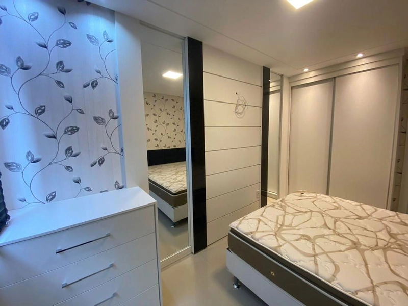 APARTAMENTO EM MEIA PRAIA: 21ª foto da galeria de imagens do imóvel