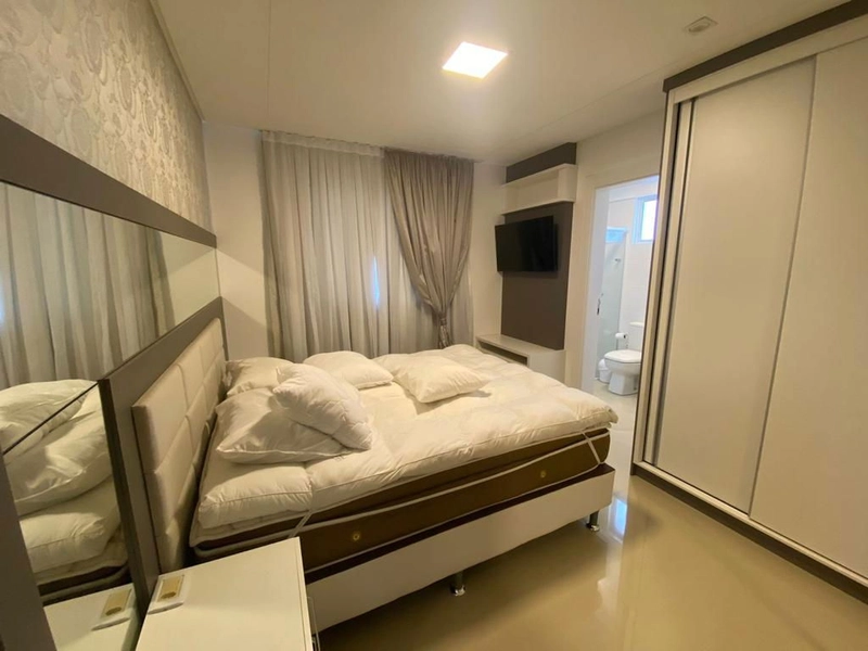 APARTAMENTO EM MEIA PRAIA: 23ª foto da galeria de imagens do imóvel