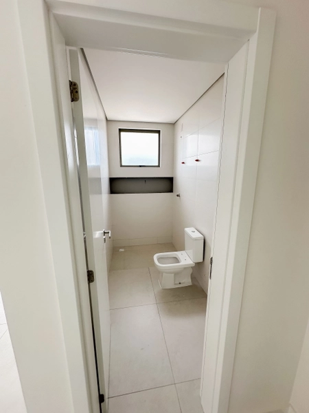 APARTAMENTO EM MEIA PRAIA: 7ª foto da galeria de imagens do imóvel