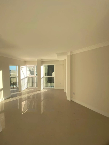 COBERTURA DUPLEX EM MEIA PRAIA: 9ª foto da galeria de imagens do imóvel