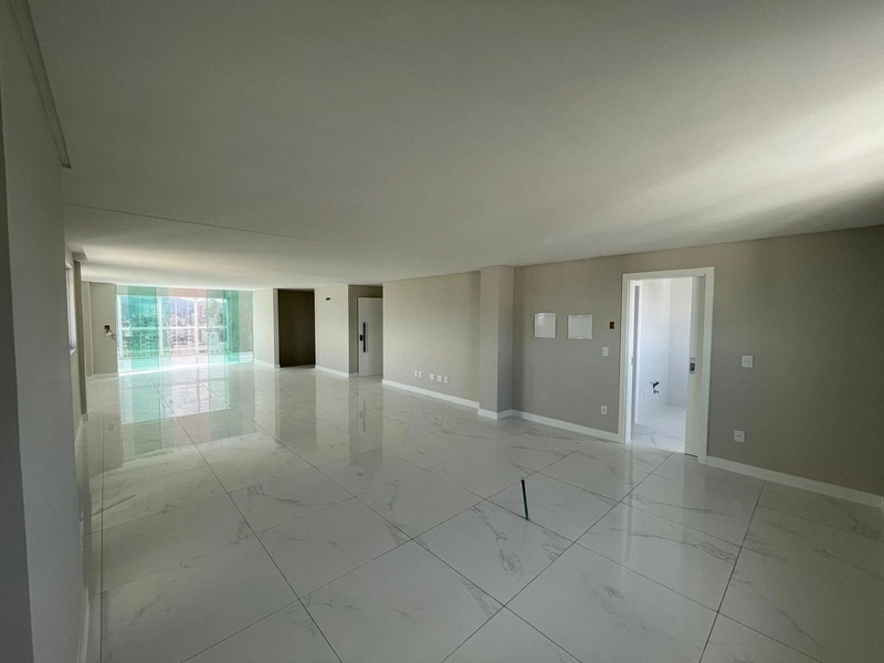COBERTURA DUPLEX EM MEIA PRAIA: 15ª foto da galeria de imagens do imóvel