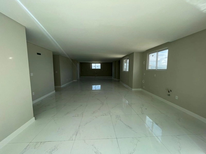COBERTURA DUPLEX EM MEIA PRAIA: 17ª foto da galeria de imagens do imóvel