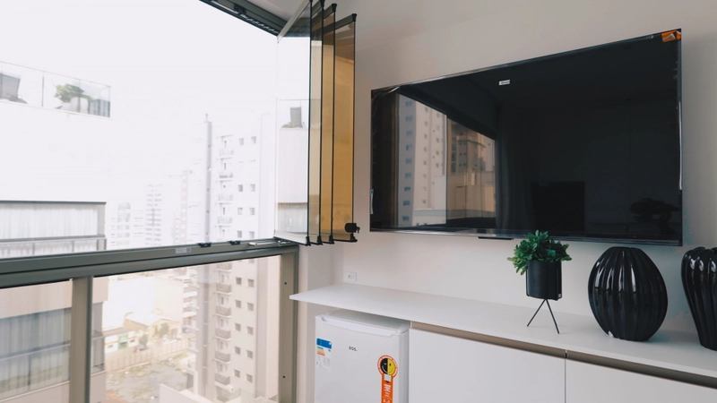 APARTAMENTO EM MEIA PRAIA: 5ª foto da galeria de imagens do imóvel