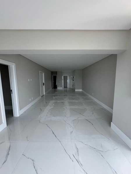APARTAMENTO MOBILIADO NO CENTRO DE ITAPEMA: 24ª foto da galeria de imagens do imóvel
