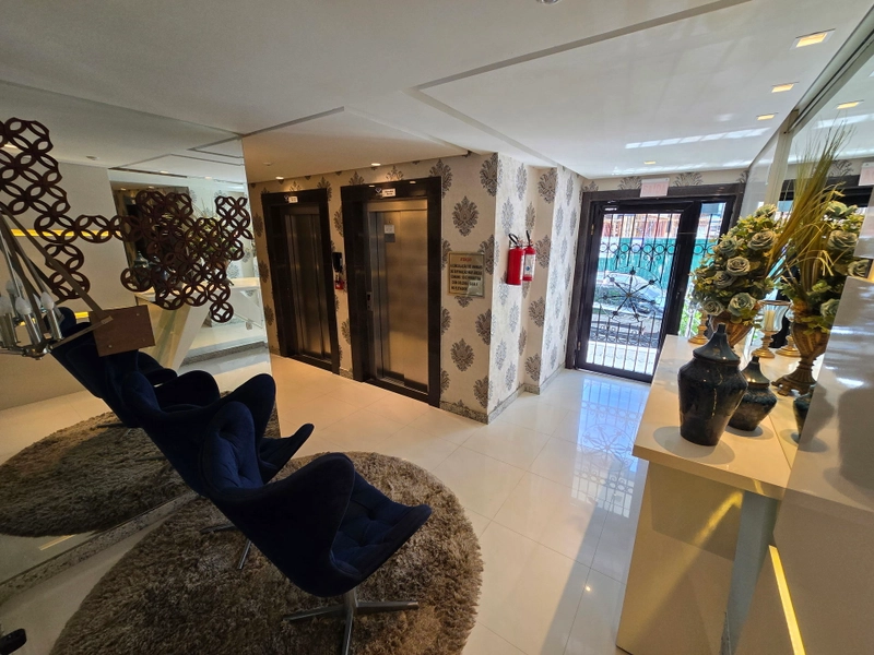 APARTAMENTO MOBILIADO EM MEIA PRAIA: 4ª foto da galeria de imagens do imóvel