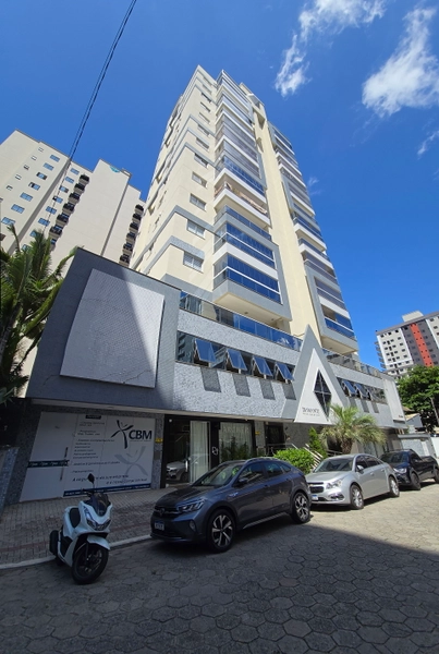 APARTAMENTO MOBILIADO EM MEIA PRAIA: 2ª foto da galeria de imagens do imóvel