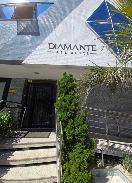 APARTAMENTO MOBILIADO EM MEIA PRAIA: 3ª foto da galeria de imagens do imóvel