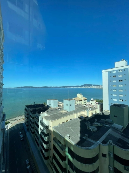 APARTAMENTO NO CENTRO DE ITAPEMA: 17ª foto da galeria de imagens do imóvel