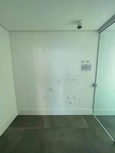 APARTAMENTO NO CENTRO DE ITAPEMA: 7ª foto da galeria de imagens do imóvel