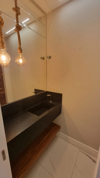 APARTAMENTO MOBILIADO EM MEIA PRAIA: 12ª foto da galeria de imagens do imóvel