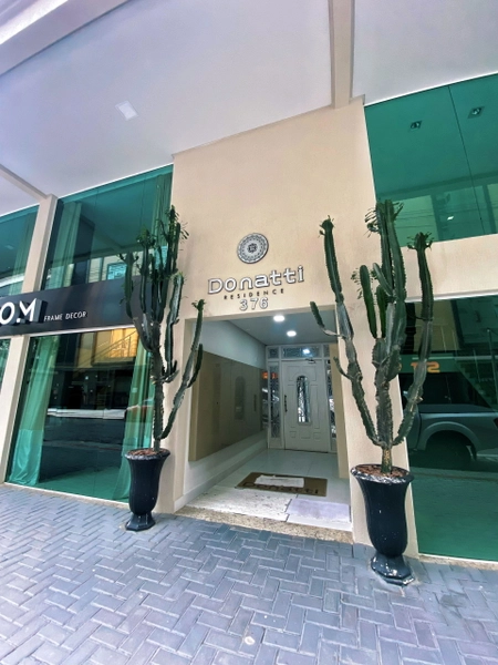 APARTAMENTO EM MEIA PRAIA: 2ª foto da galeria de imagens do imóvel