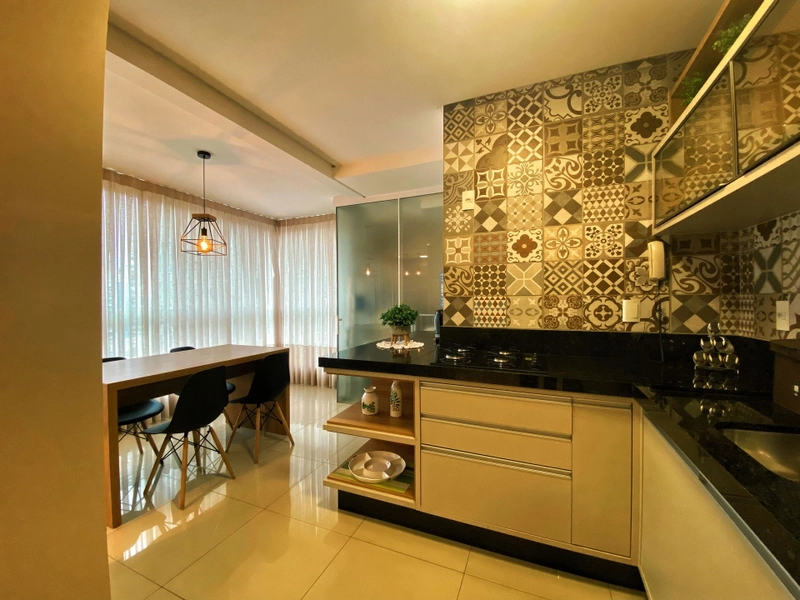 APARTAMENTO EM MEIA PRAIA: 5ª foto da galeria de imagens do imóvel
