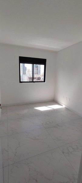 APARTAMENTO EM MEIA PRAIA: 20ª foto da galeria de imagens do imóvel