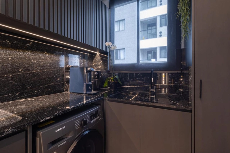 APARTAMENTO DIFERENCIADO EM MEIA PRAIA: 11ª foto da galeria de imagens do imóvel