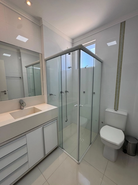 APARTAMENTO MOBILIADO EM MEIA PRAIA: 7ª foto da galeria de imagens do imóvel