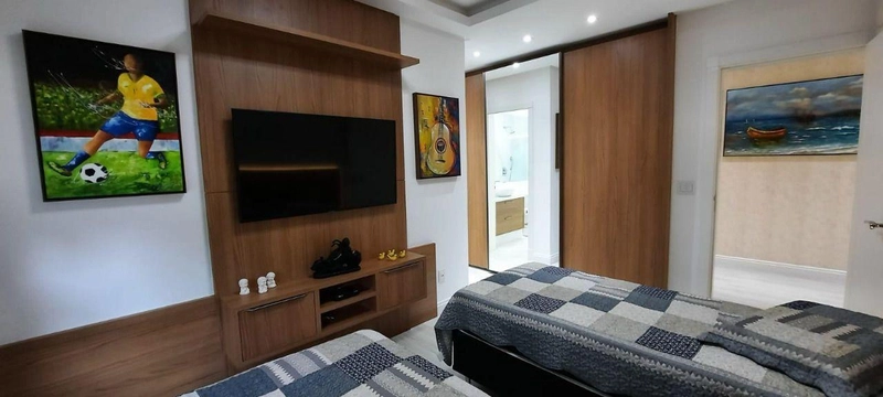 APARTAMENTO MOBILIADO EM MEIA PRAIA: 2ª foto da galeria de imagens do imóvel
