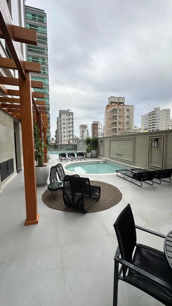 APARTAMENTO EM MEIA PRAIA: 2ª foto da galeria de imagens do imóvel
