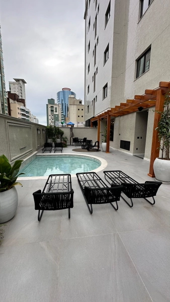 APARTAMENTO EM MEIA PRAIA: 12ª foto da galeria de imagens do imóvel
