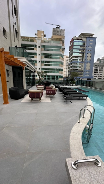 APARTAMENTO EM MEIA PRAIA: 11ª foto da galeria de imagens do imóvel