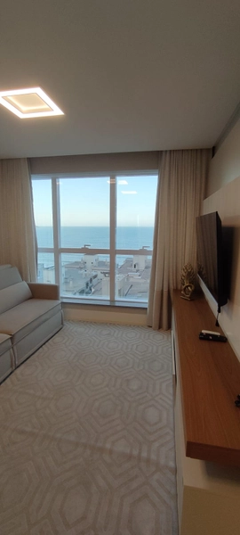 APARTAMENTO EM MEIA PRAIA: 25ª foto da galeria de imagens do imóvel