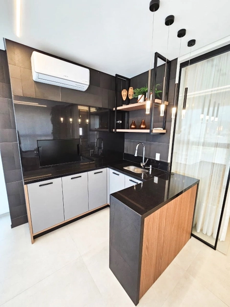 APARTAMENTO DE 4 SUITES MOBILIADO EM MEIA PRAIA: 8ª foto da galeria de imagens do imóvel