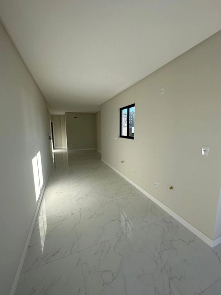 APARTAMENTO EM ITAPEMA: 10ª foto da galeria de imagens do imóvel