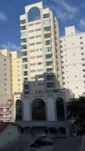 APARTAMENTO EM MEIA PRAIA: 8ª foto da galeria de imagens do imóvel