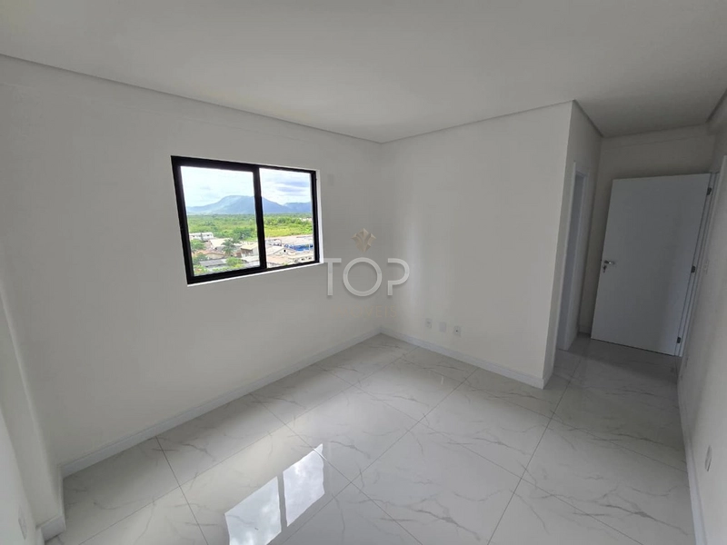 PRONTO PARA MORAR EM PORTO BELO: 3ª foto da galeria de imagens do imóvel