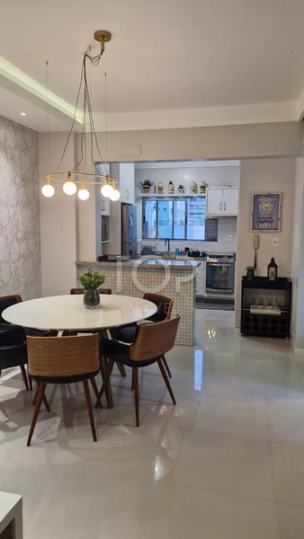 APARTAMENTO MEIA PRAIA A 150M DO MAR: 6ª foto da galeria de imagens do imóvel