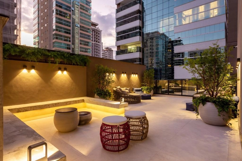 FLAT EM MEIA PRAIA: 12ª foto da galeria de imagens do imóvel