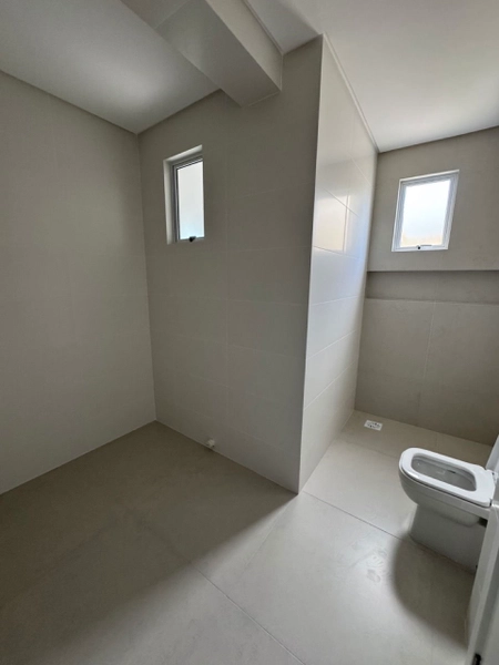 APARTAMENTO EM MEIA PRAIA: 27ª foto da galeria de imagens do imóvel