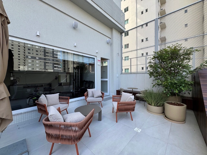 APARTAMENTO EM MEIA PRAIA: 10ª foto da galeria de imagens do imóvel