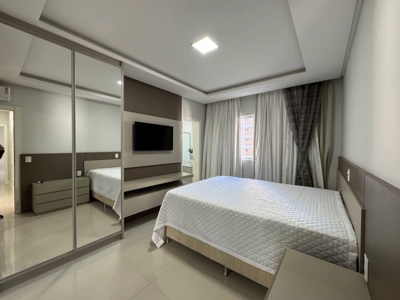 APARTAMENTO DE 4 SUÍTES MOBILIADO EM MEIA PRAIA: 11ª foto da galeria de imagens do imóvel