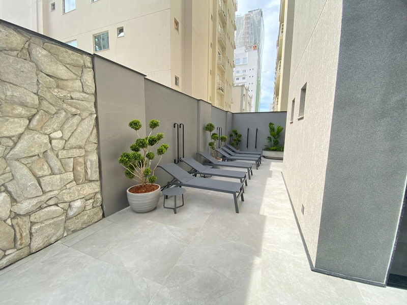 APARTAMENTO EM MEIA PRAIA: 10ª foto da galeria de imagens do imóvel