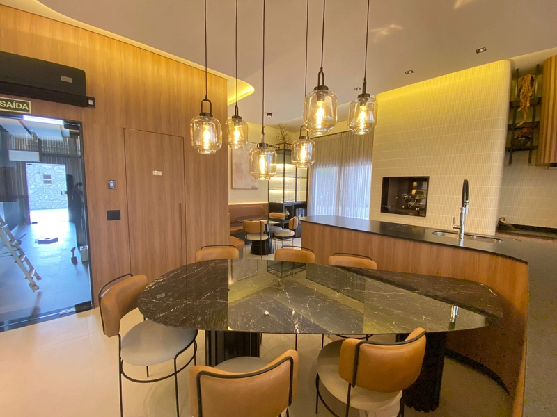 APARTAMENTO EM MEIA PRAIA: 6ª foto da galeria de imagens do imóvel